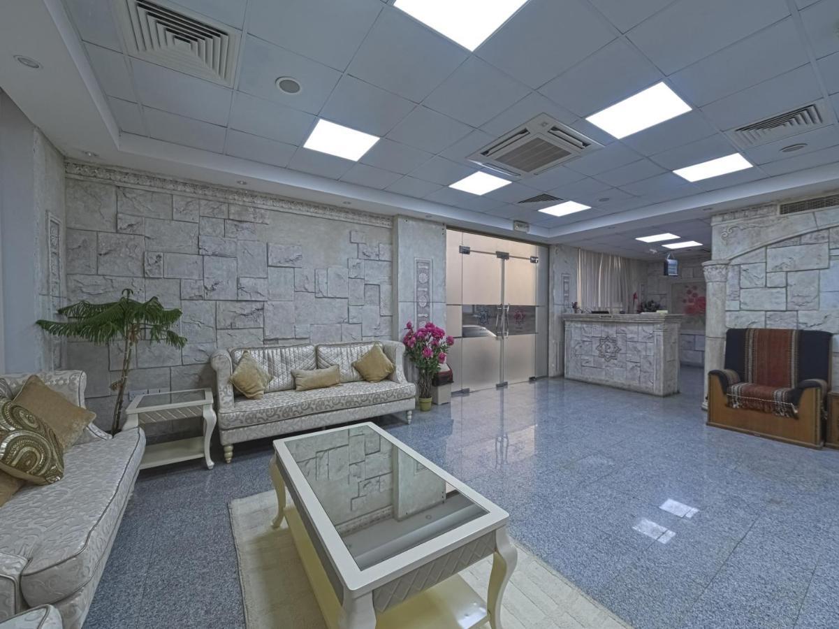 Platinium Hotel Apartments Seeb Exterior foto